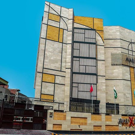 Avari Xpress Multán Kültér fotó
